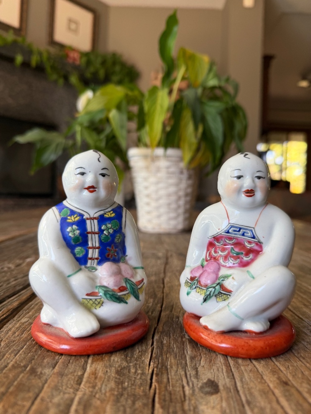 Vintage Pair of Chinese Famille Rose Porcelain Boy & Girl Figurines